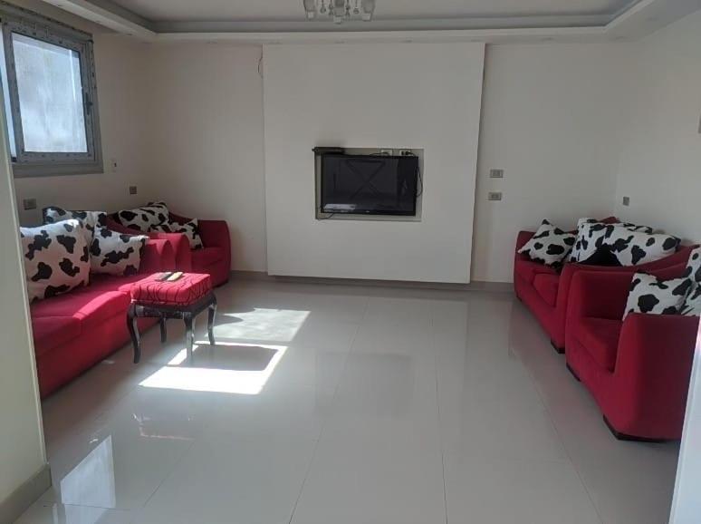Comfy Luxurious Apartments In Central Location In Mansheyet El Bakry East 开罗 外观 照片