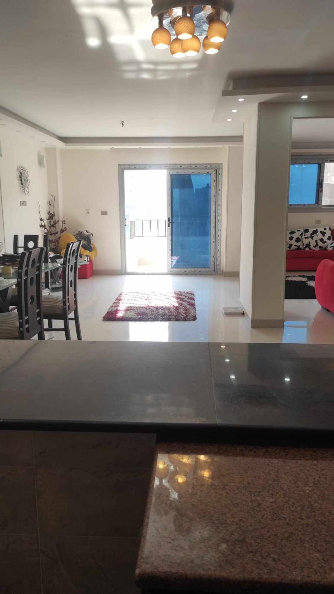 Comfy Luxurious Apartments In Central Location In Mansheyet El Bakry East 开罗 外观 照片