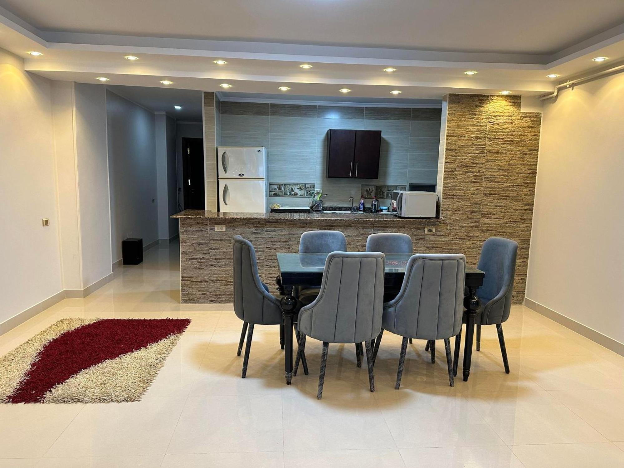 Comfy Luxurious Apartments In Central Location In Mansheyet El Bakry East 开罗 外观 照片